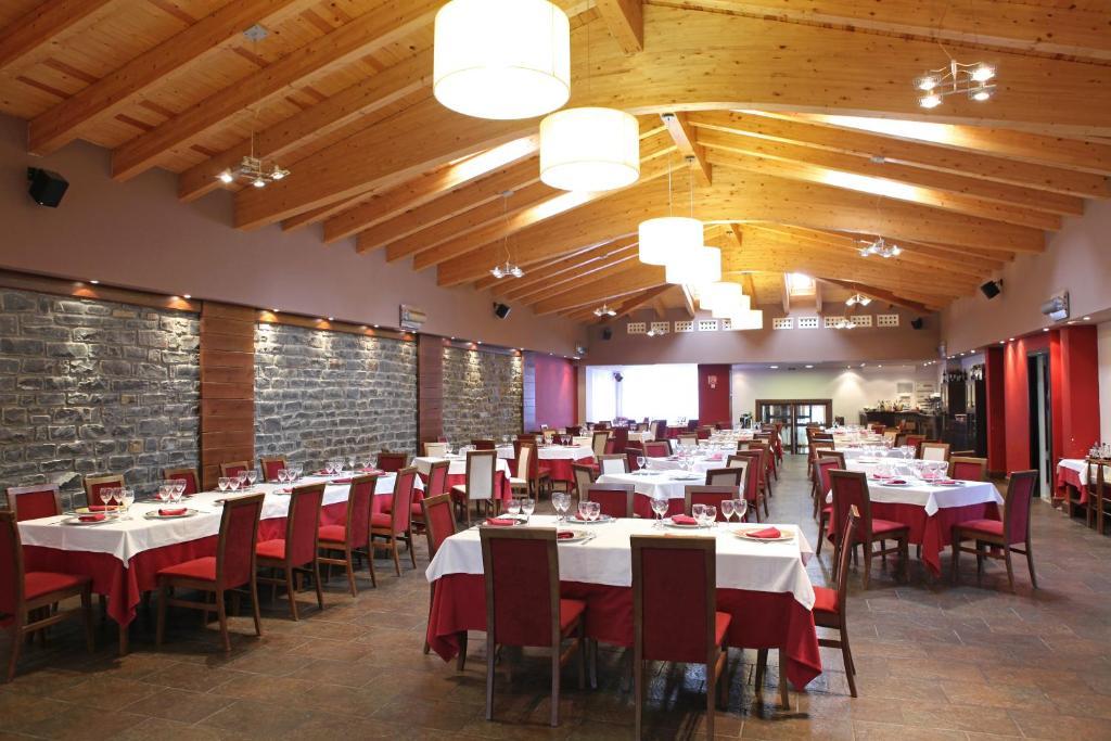 Hotel Restaurante Revestido Escalona Kültér fotó