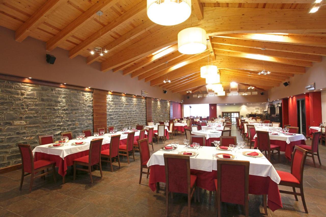 Hotel Restaurante Revestido Escalona Kültér fotó